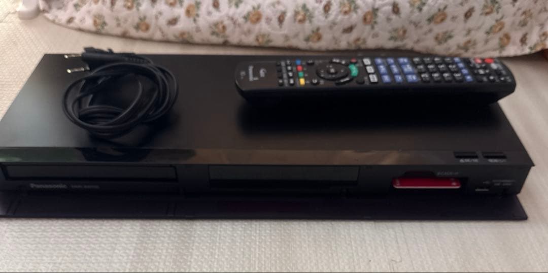 Panasonic DMR-BW550 Blu-rayレコーダー　２０１９年製
