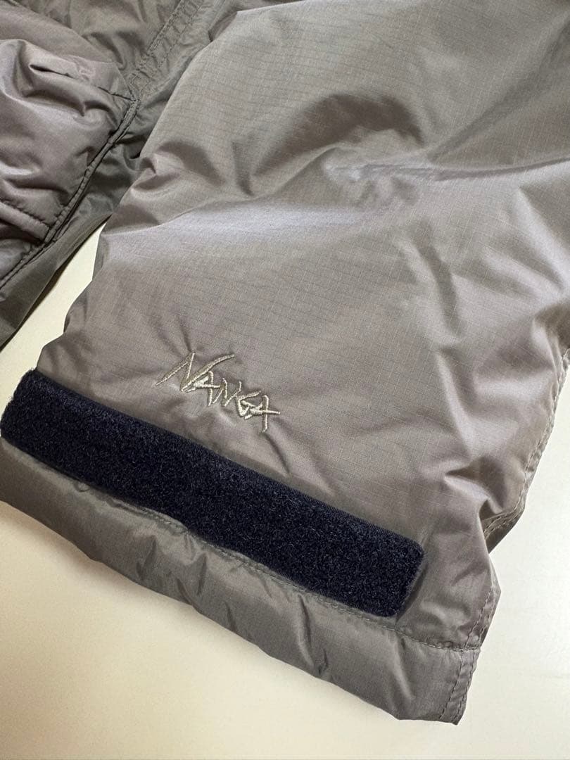 ナンガオーロラダウンロングコート　カーキM