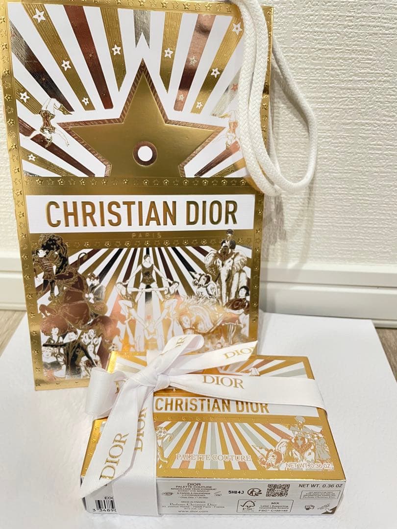 DIOR ホリデーコレクション クチュールアイパレッド　アイシャドウ