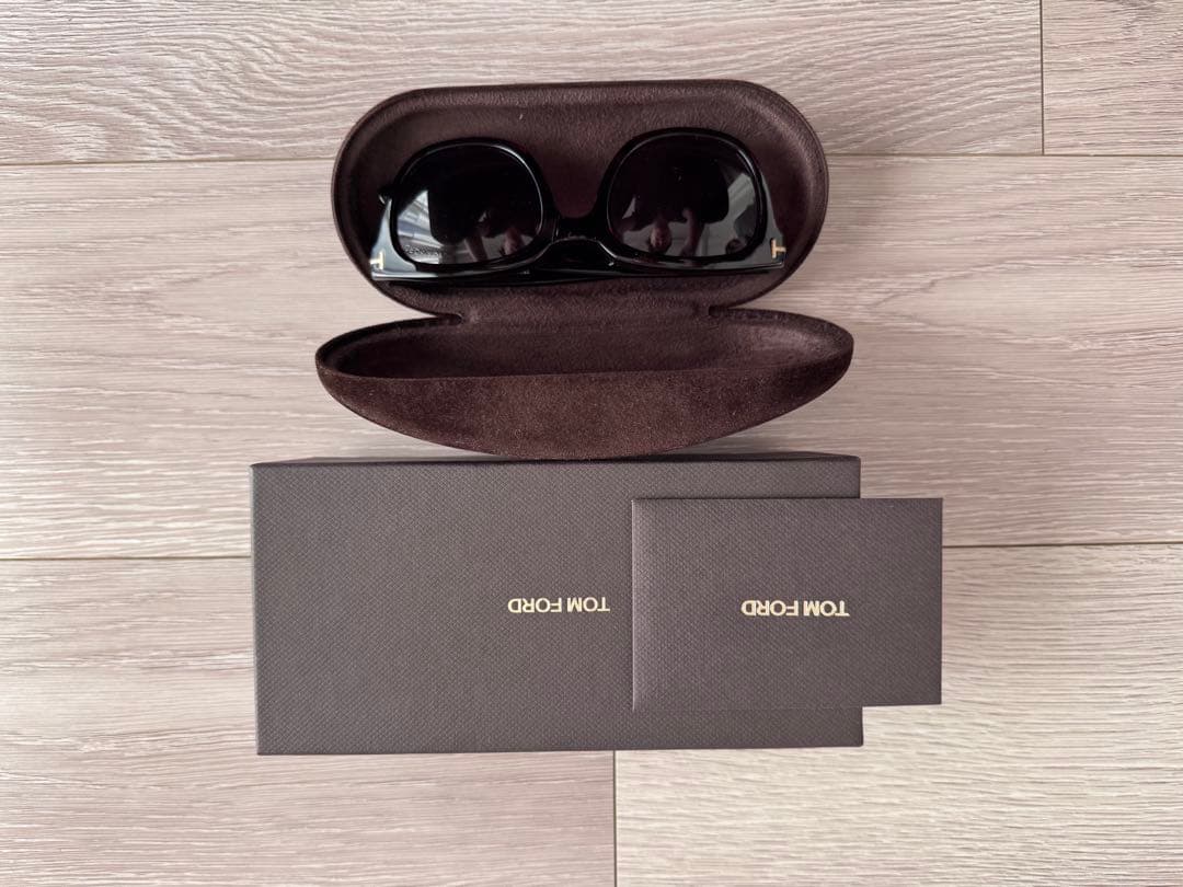 Tom Ford サングラス TF211AF