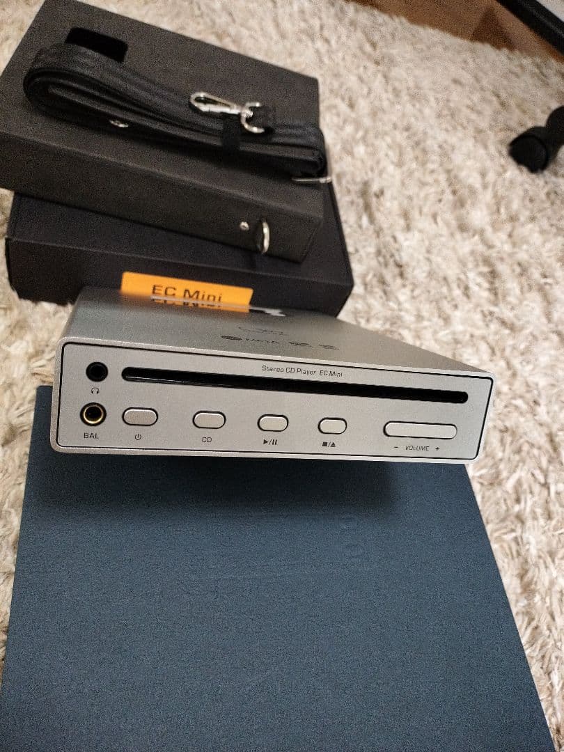 シャンリン EC Mini CDプレーヤーキャリングケース付き