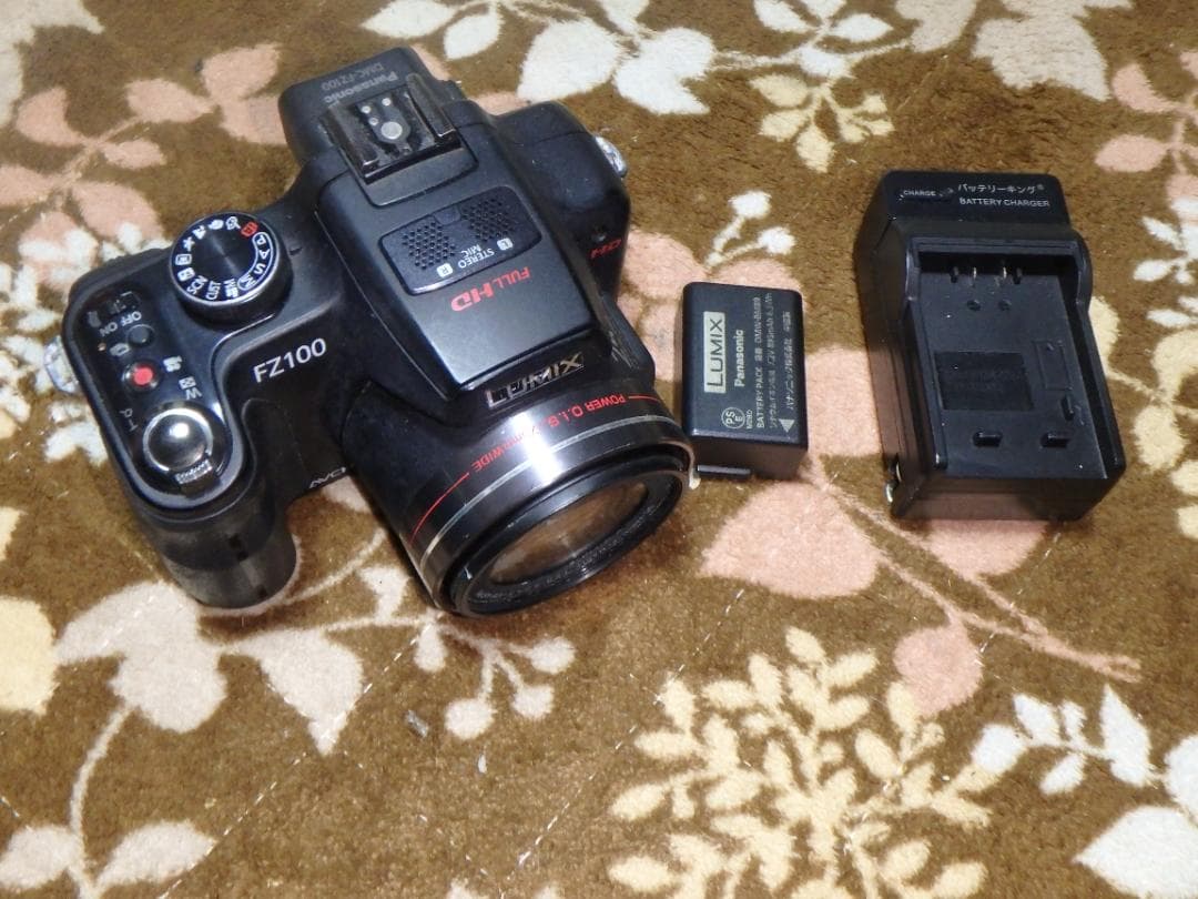 動作品 PANASONIC DMC-FZ100 LUMIX デジタルカメラ