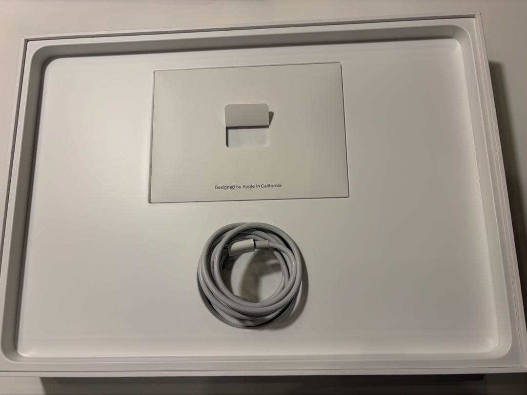 13インチMacBook Pro - スペースグレイ【1TB SSDストレージ】