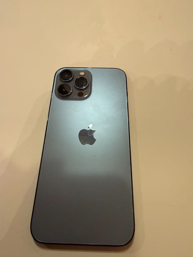 iPhone13pro 128Gグラファイト ケース付き(美品)