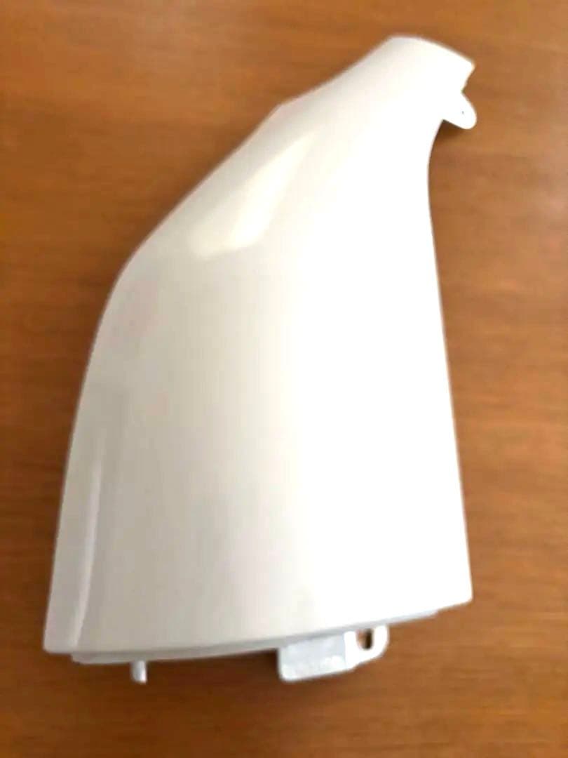 200系ハイエース　コーナーパネル海外純正品