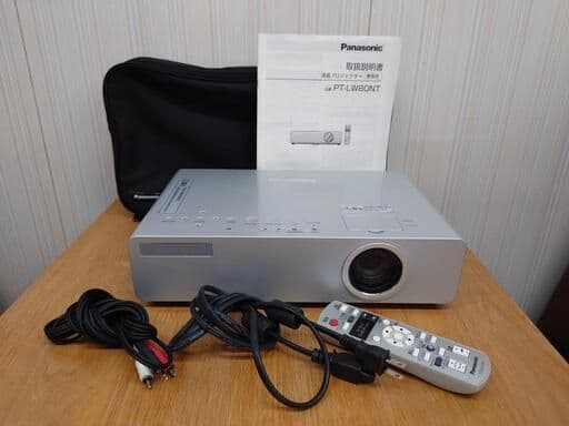プロジェクター Panasonic PT-LW80NT