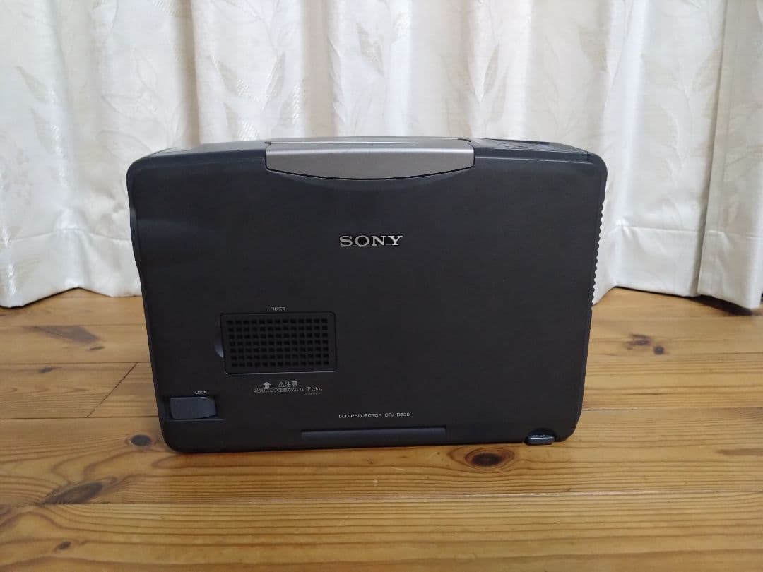 ソニー製プロジェクター　CPJ-D500 1997年製