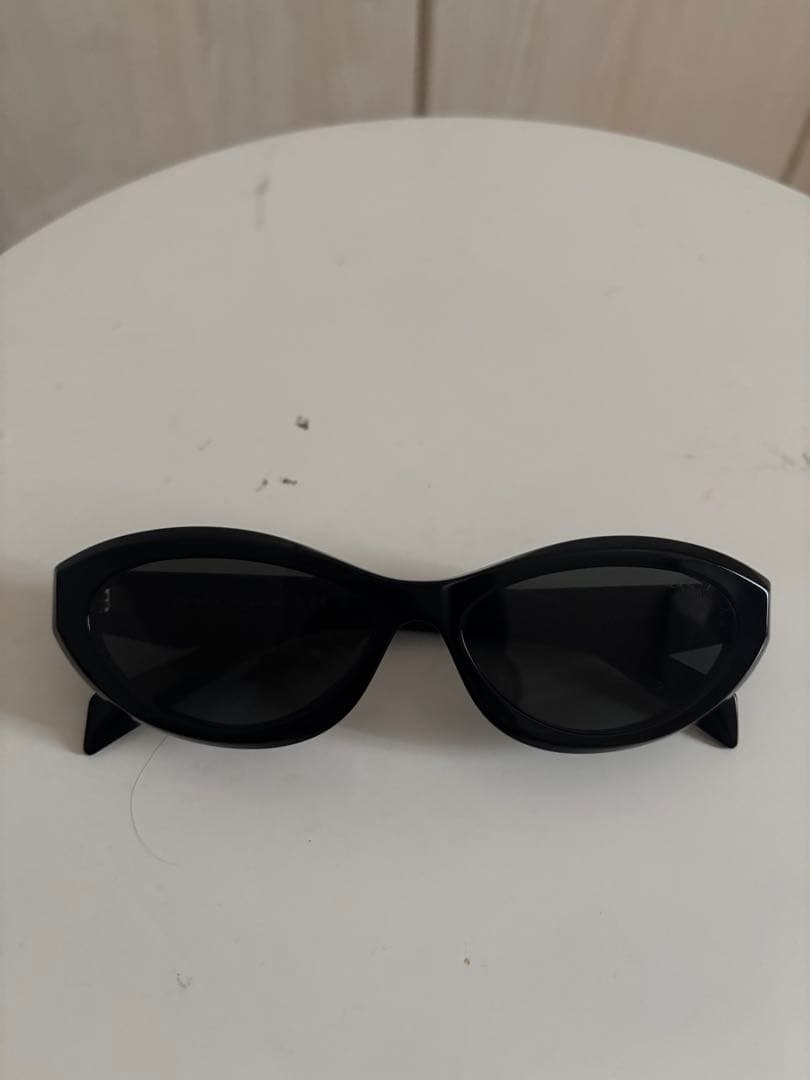 PRADA サングラスSPR 26Zトライアングルロゴ BLACK