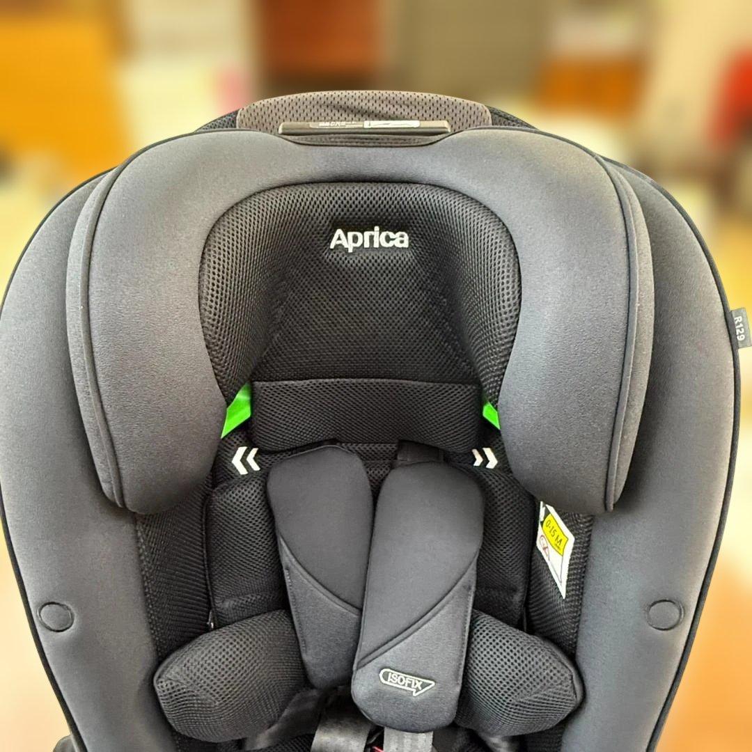 ★★超美品　Aprica　チャイルドシート　FORMFIT NEXT