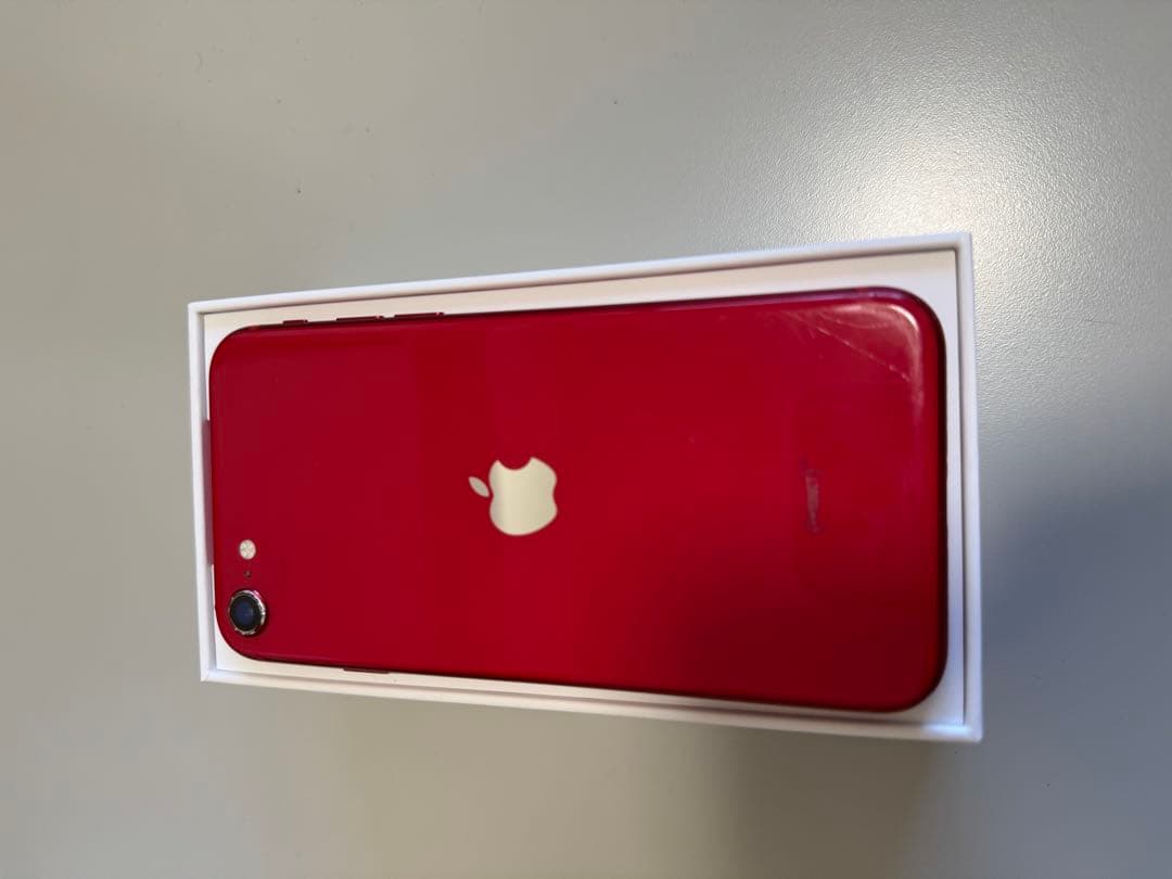 Apple iPhone SE (第2世代) レッド