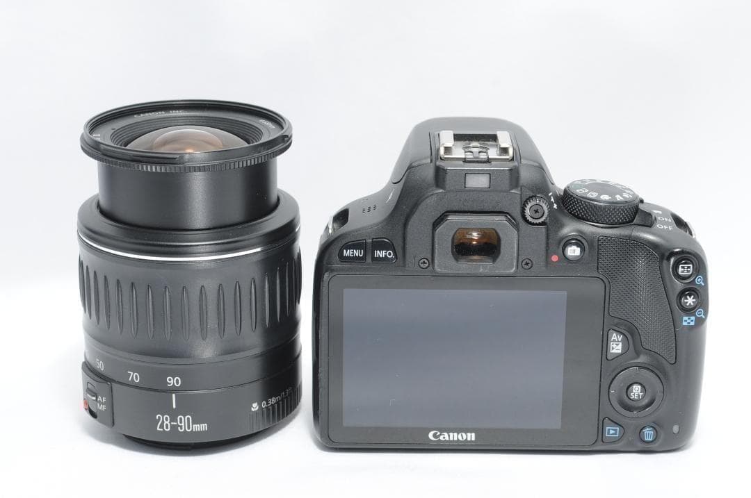 ご家族を綺麗に残す❤️Canon Kiss X7✨小型・軽量で届いてすぐに使える