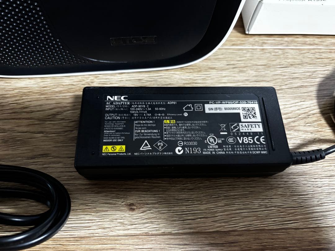 ETOE プロジェクター 4K Google TV 訳あり