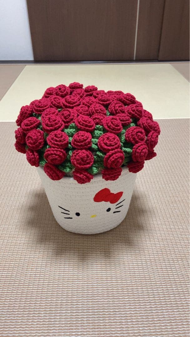 バラの花束ブランケット，直径1.03メートル75 本のバラの花。ストールとしても