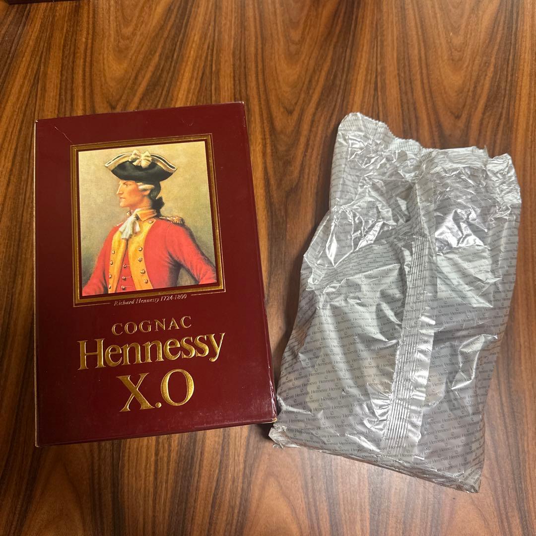 Hennessy X.O. ブランデー 箱入り