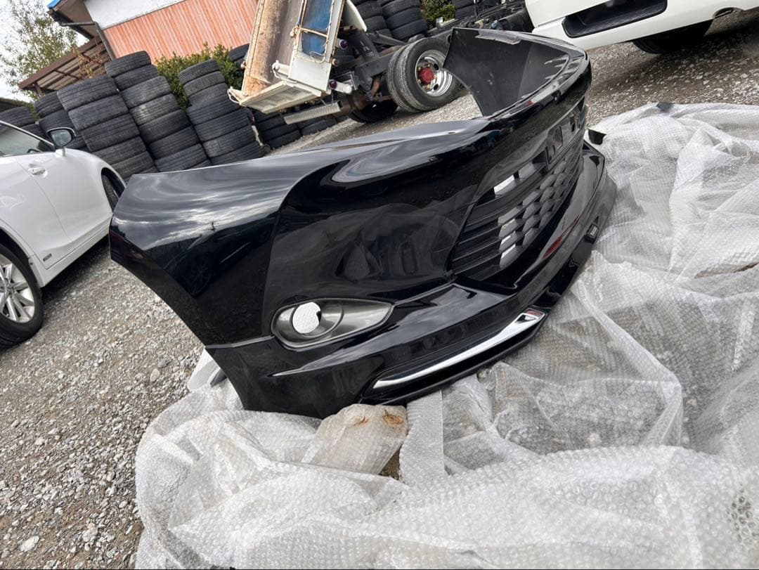 ZSU60 ハリアー　前期　フロントバンパー　モデリスタ付