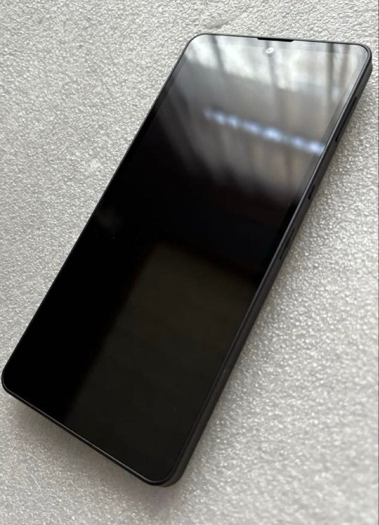 AQUOSsense6s アクオスセンス6s