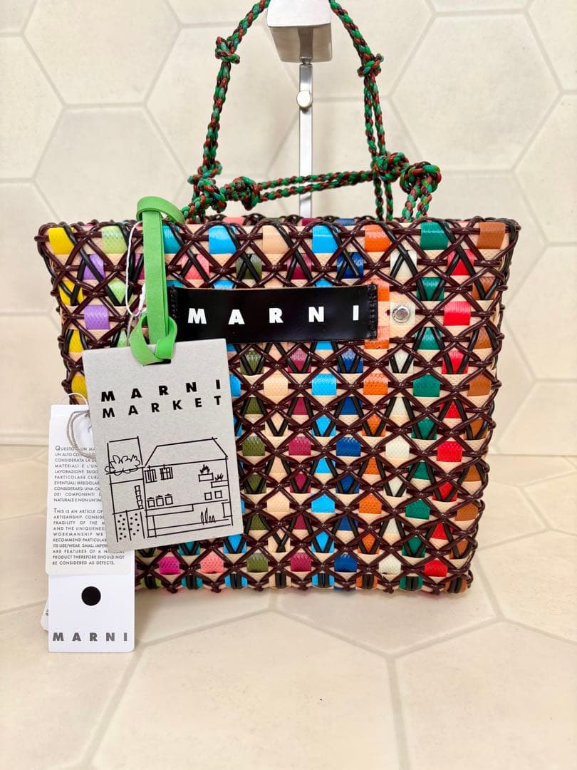 【新品未使用】マルニマーケット　ケーキバスケット