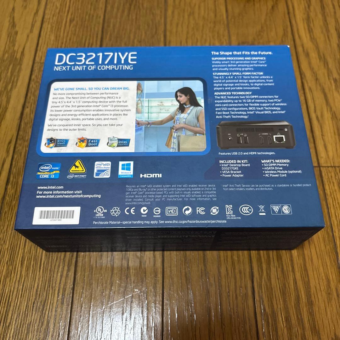 DC3217IYE Intel NUC ミニPC