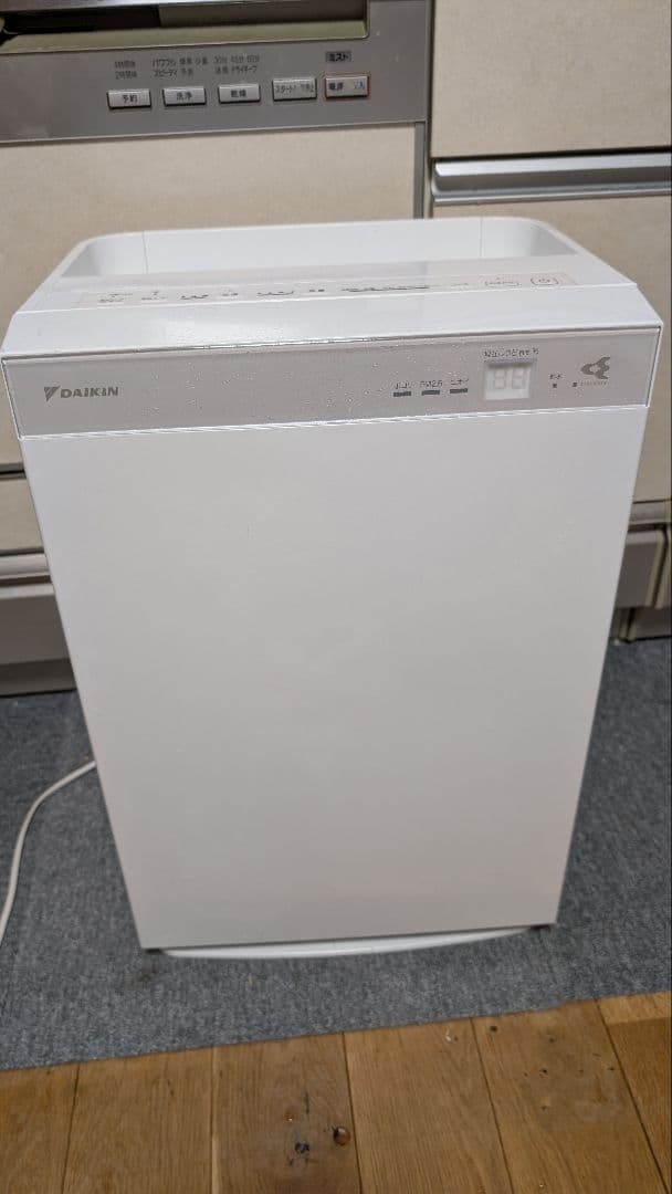 【美品】ダイキン 加湿空気清浄機 MCK70UKS-W 2018年製