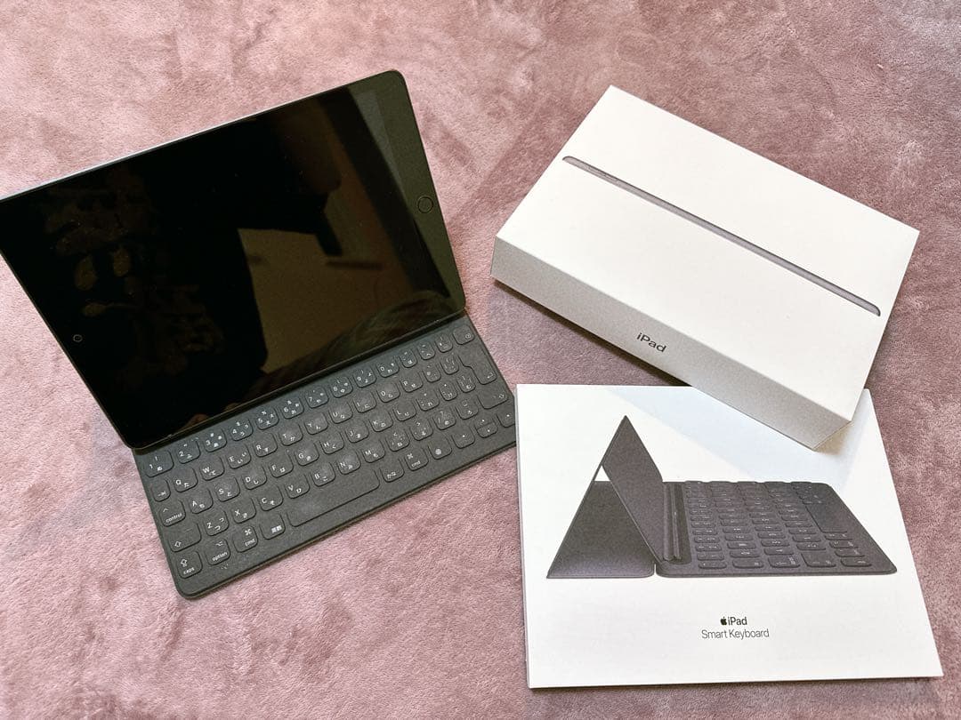 【美品】iPad 第7世代＋Magic Keyboardバッテリー100%