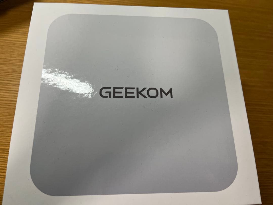 【美品】GEEKOM A6 ミニPC AMD Ryzen 7 6800H