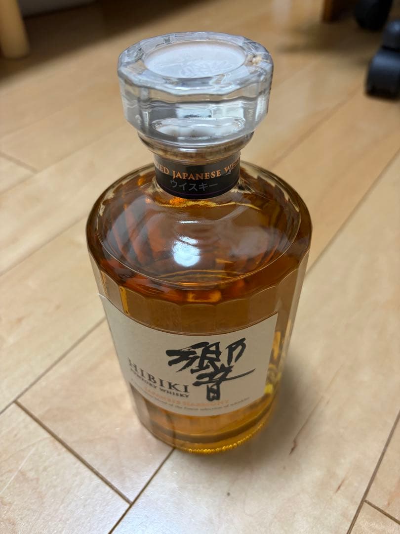 【未開封】サントリーウイスキー 響 ジャパニーズハーモニー 700ml