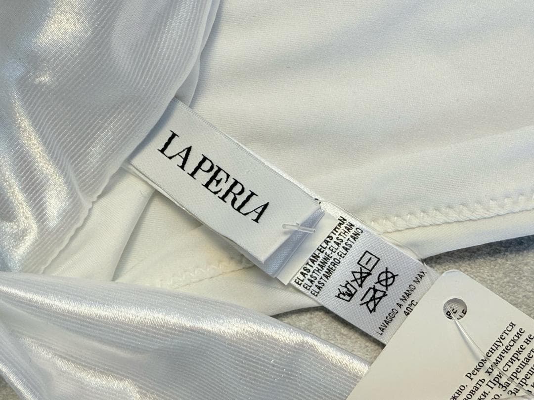 La Perla　ラペルラ　高級ビキニ上下セット　スパンコール刺繍未使用タグ付き