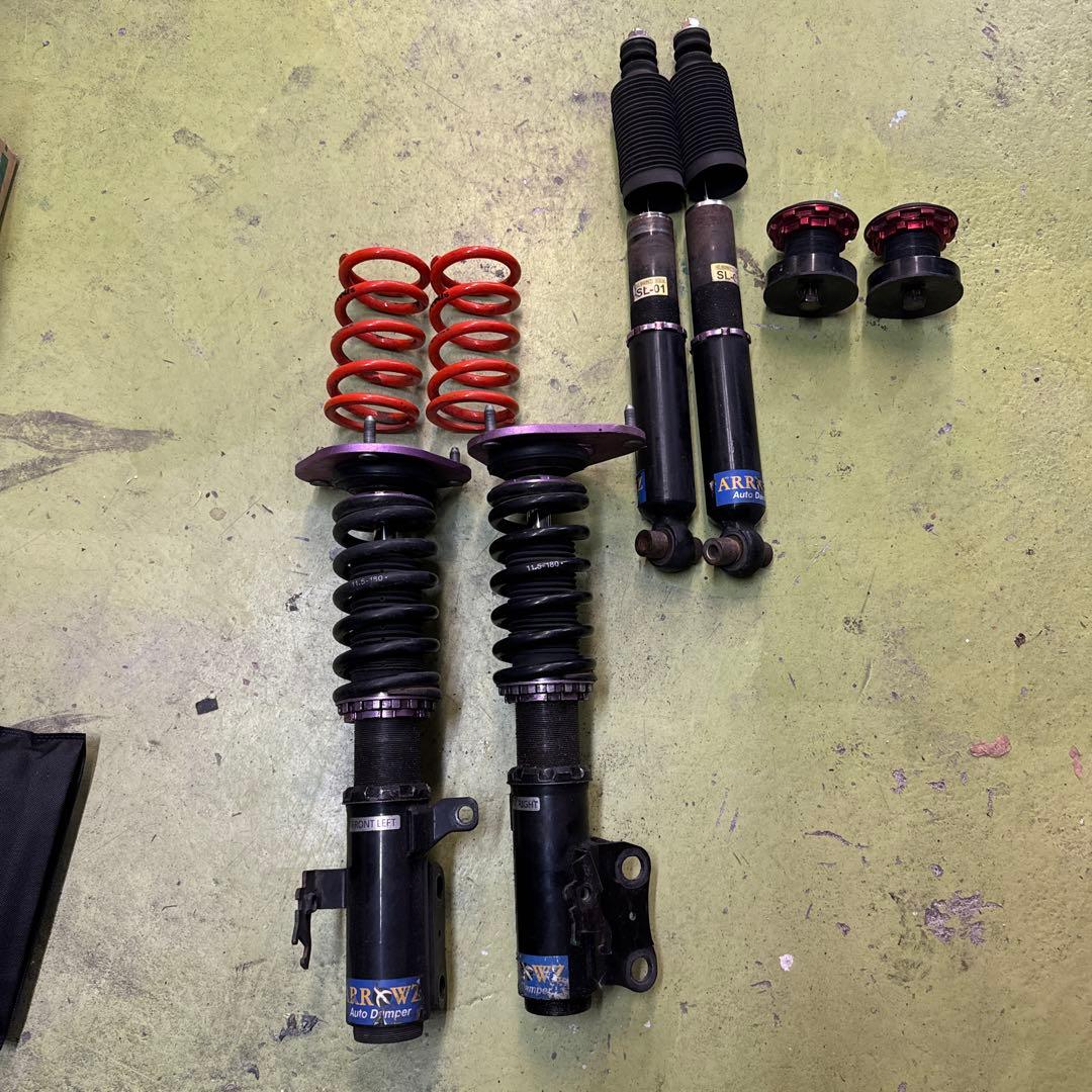 30プリウス車高調