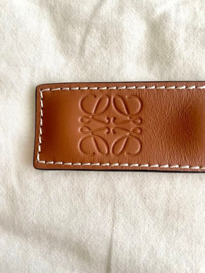 新品未使用 LOEWE スラップ ブレスレット スモール