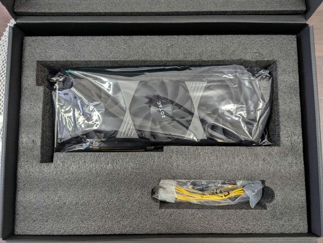 ZOTAC GeForce RTX 3080 AMP HOLOblack可動品