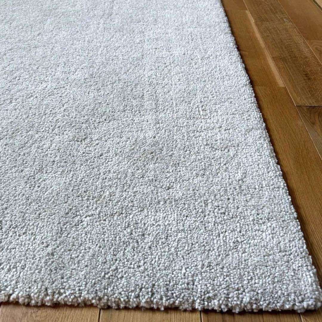 IKEA STOENSE ストエンセ　ラグ　絨毯　インテリア　オフホワイト