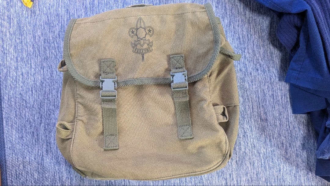 ボーイスカウト　カブ　セット（制服上下、帽子、ベルト、ハバザック、靴下等）