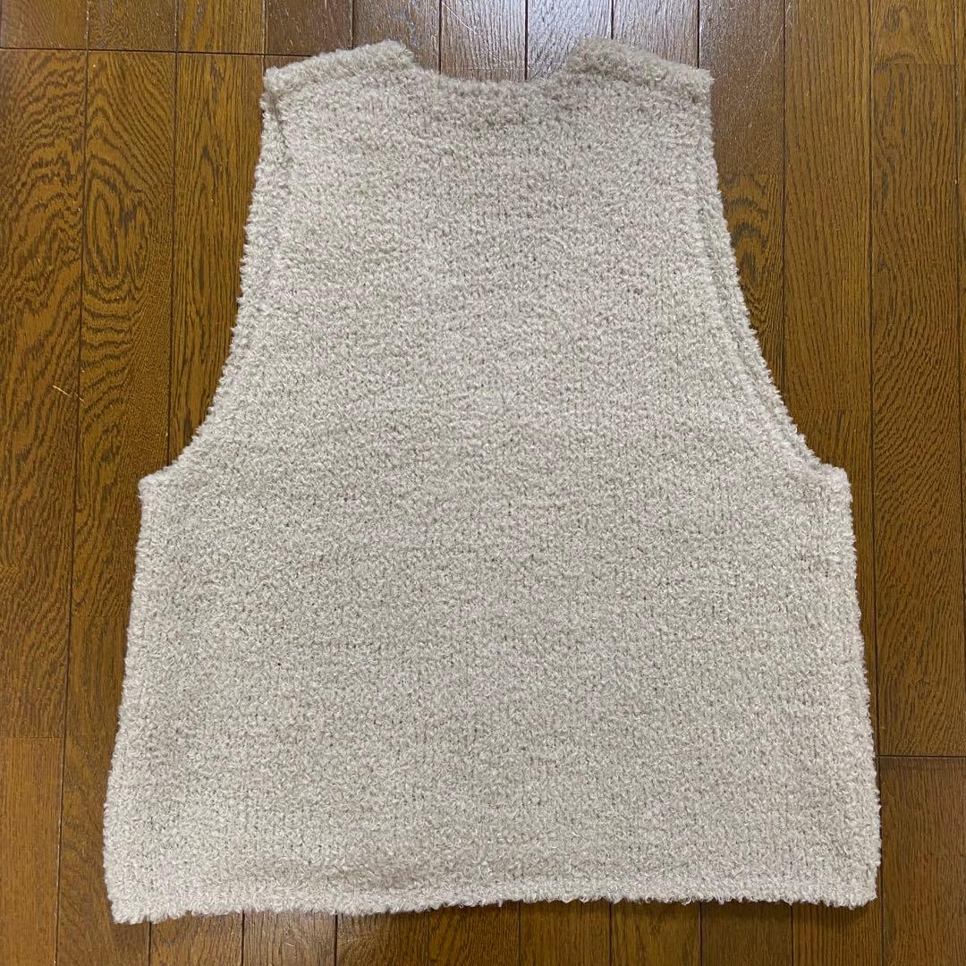 【mizuiroind】ヘアリーVネックベスト 新品 FREEサイズ ベージュ