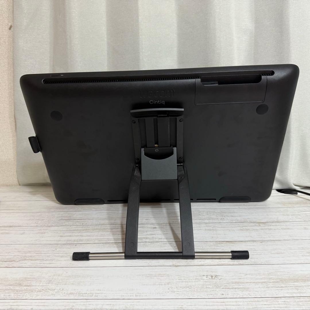 R*s様 ワコム 液タブ Wacom Cintiq 22