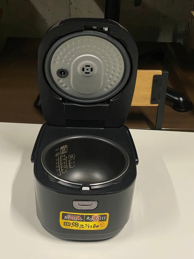 Panasonic IH炊飯器 SR-HB102