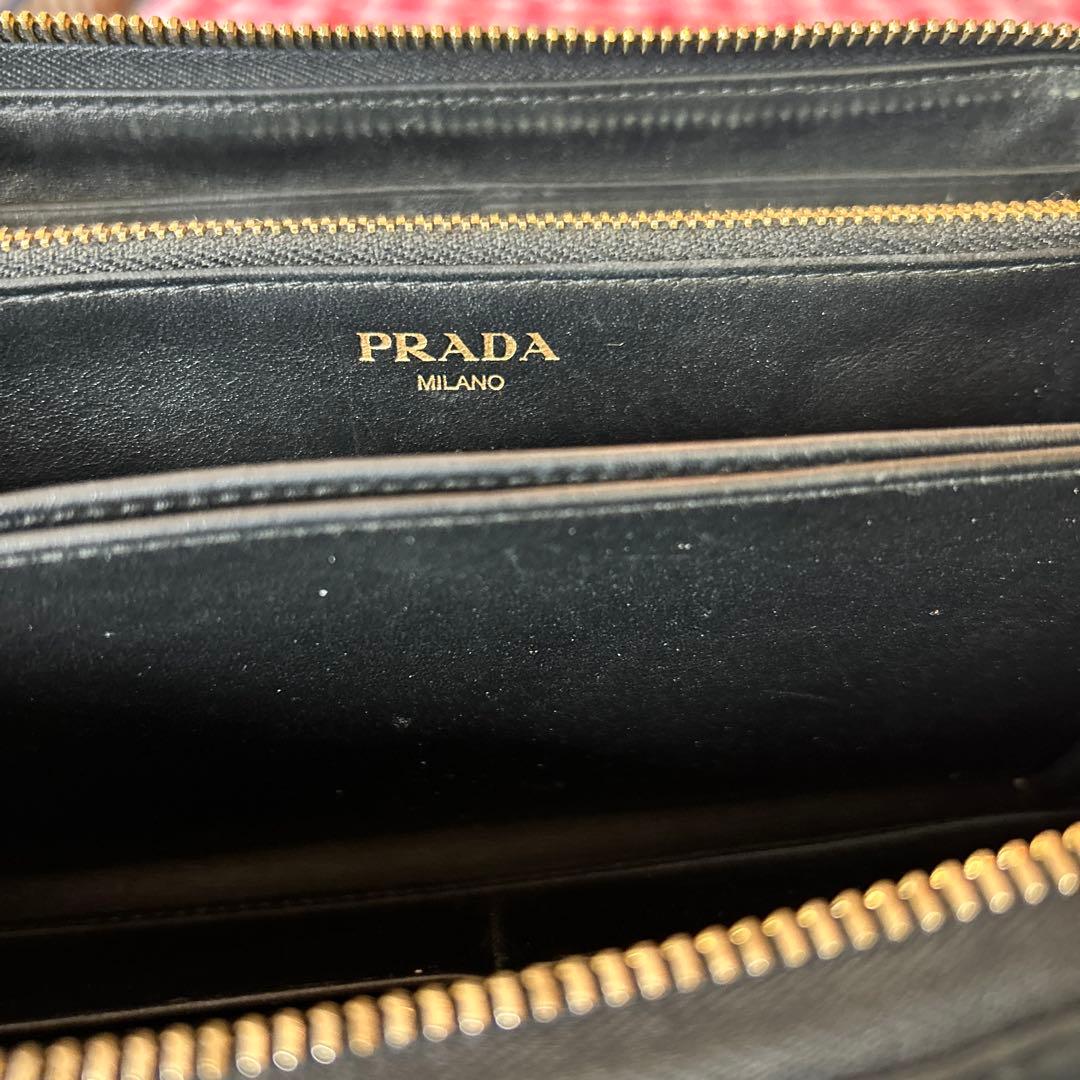 ⭐︎PRADA⭐︎ プラダ　キルティング　長財布　ラウンドファスナー　箱付き