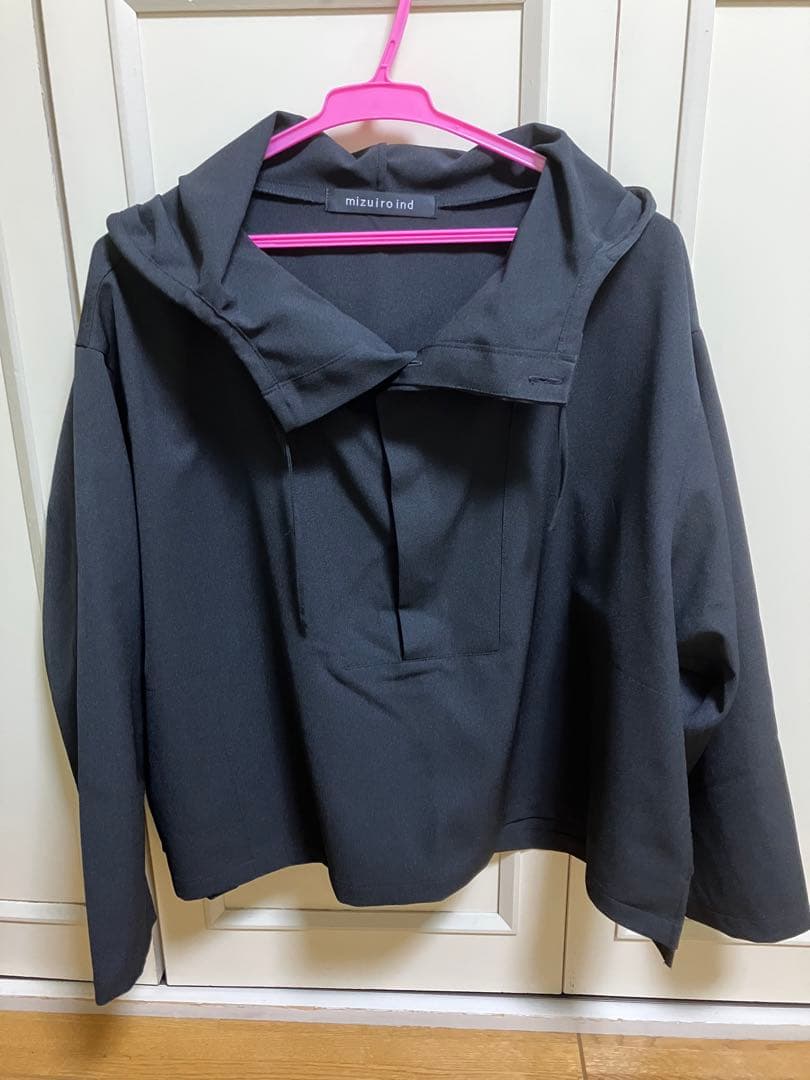 ミズイロインド　フード付きブルゾン