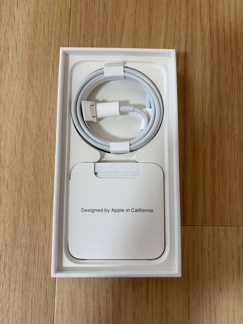 ★美品★iPhone 12 mini 白／256GB／SIMフリー