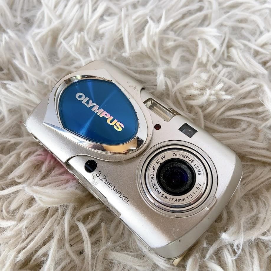 OLYMPUS μ-10 コンパクトデジタルカメラ 3.2メガピクセル