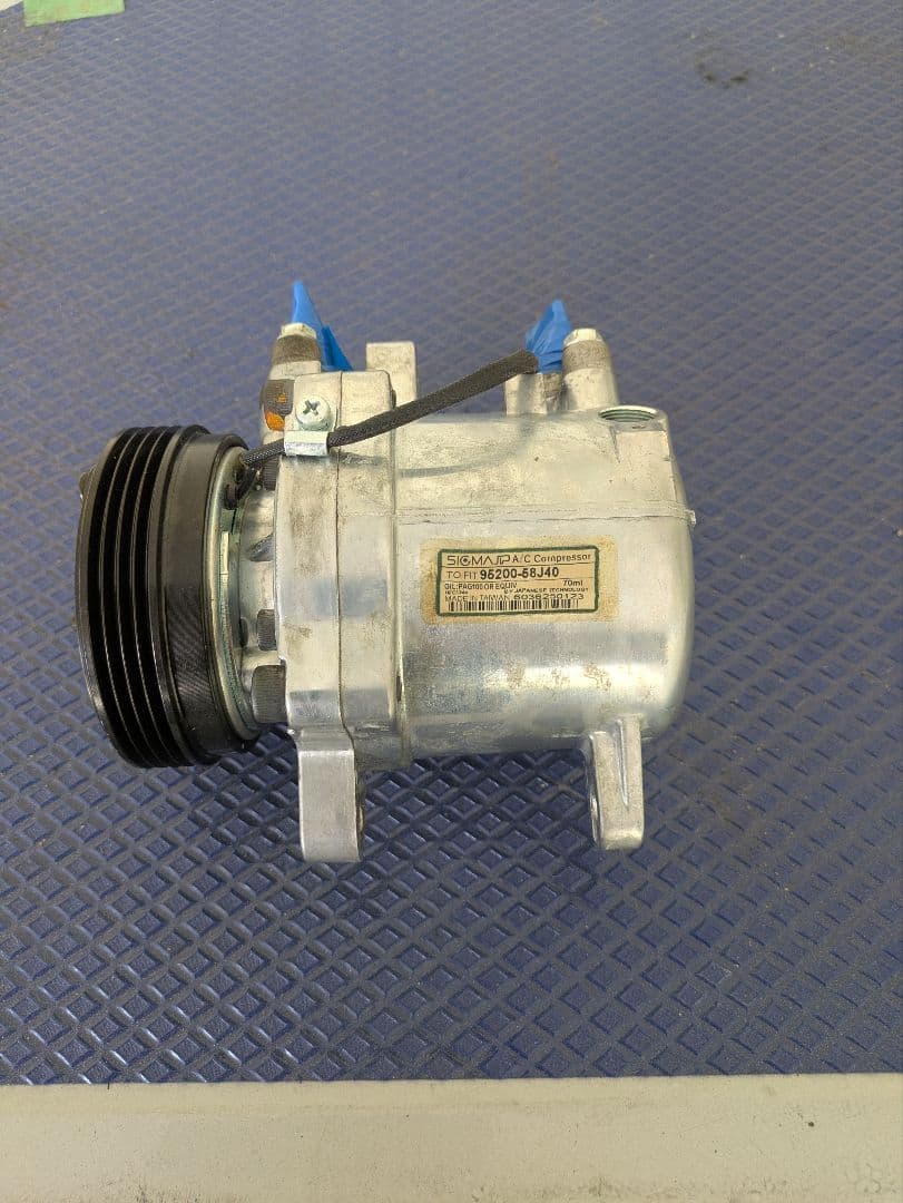 スズキ パレット エアコンコンプレッサー