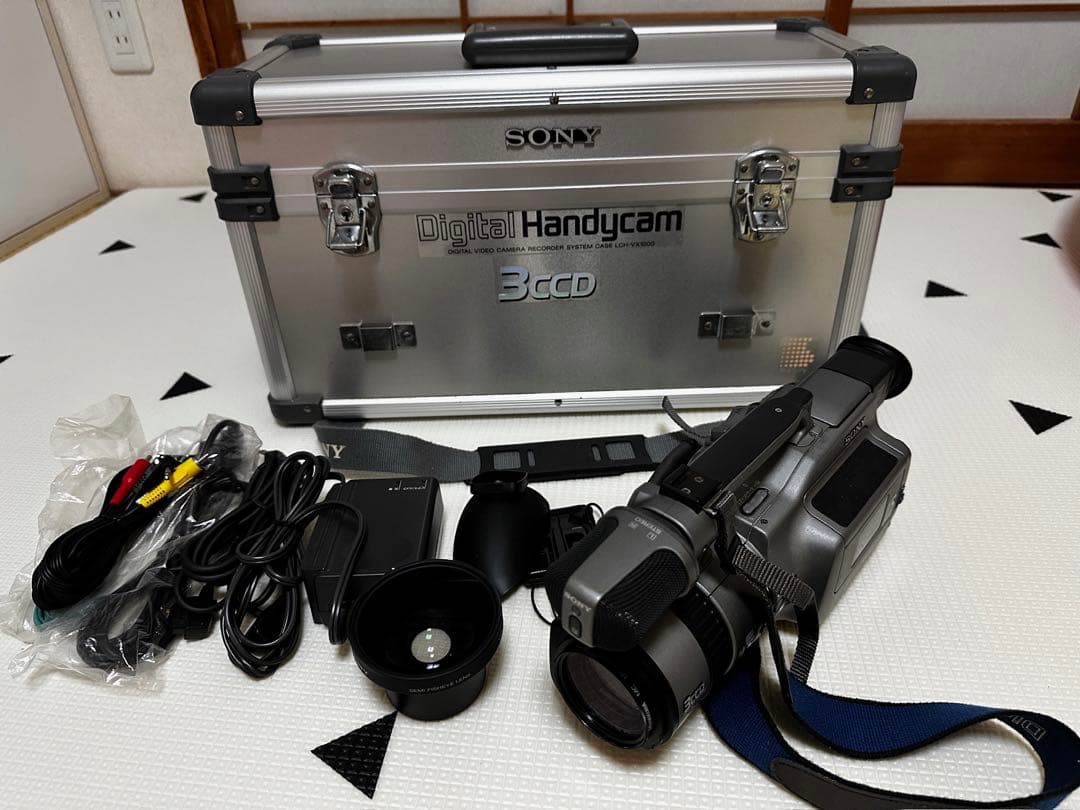 SONY DCR-VX1000 ケース入り