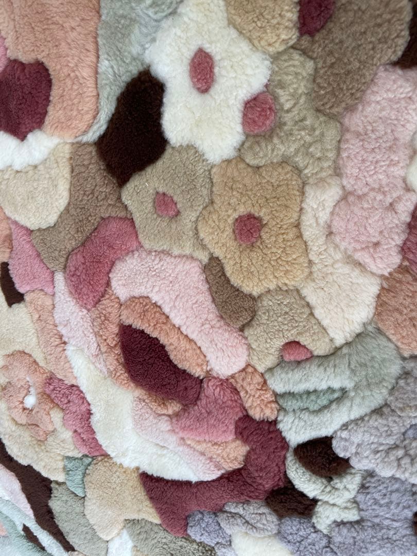 京都西川 ROSE ハイエンドライン オーストラリア産ショーンラム ムートンラグ