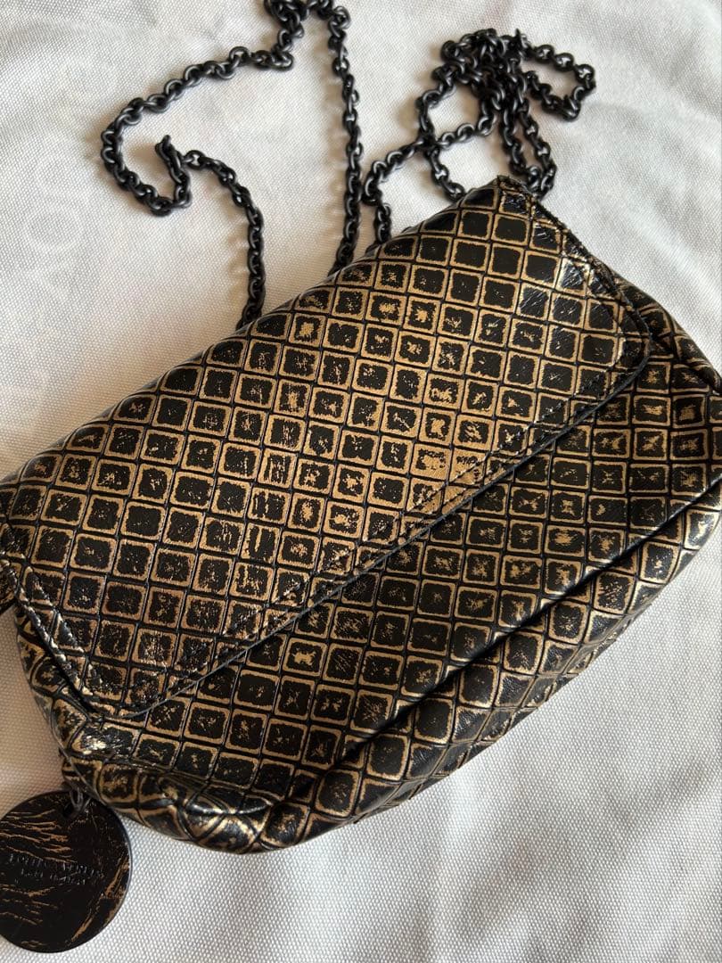 ボッテガヴェネタ ミニチェーンショルダーバッグ バタフライチャーム