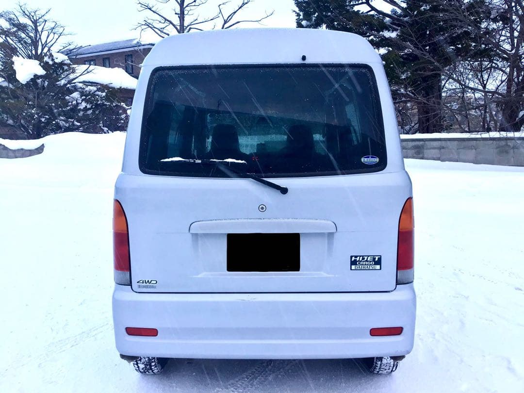 希少！禁煙・本州車！ハイゼットカーゴデラックス4WD MT車 走行7.3万km