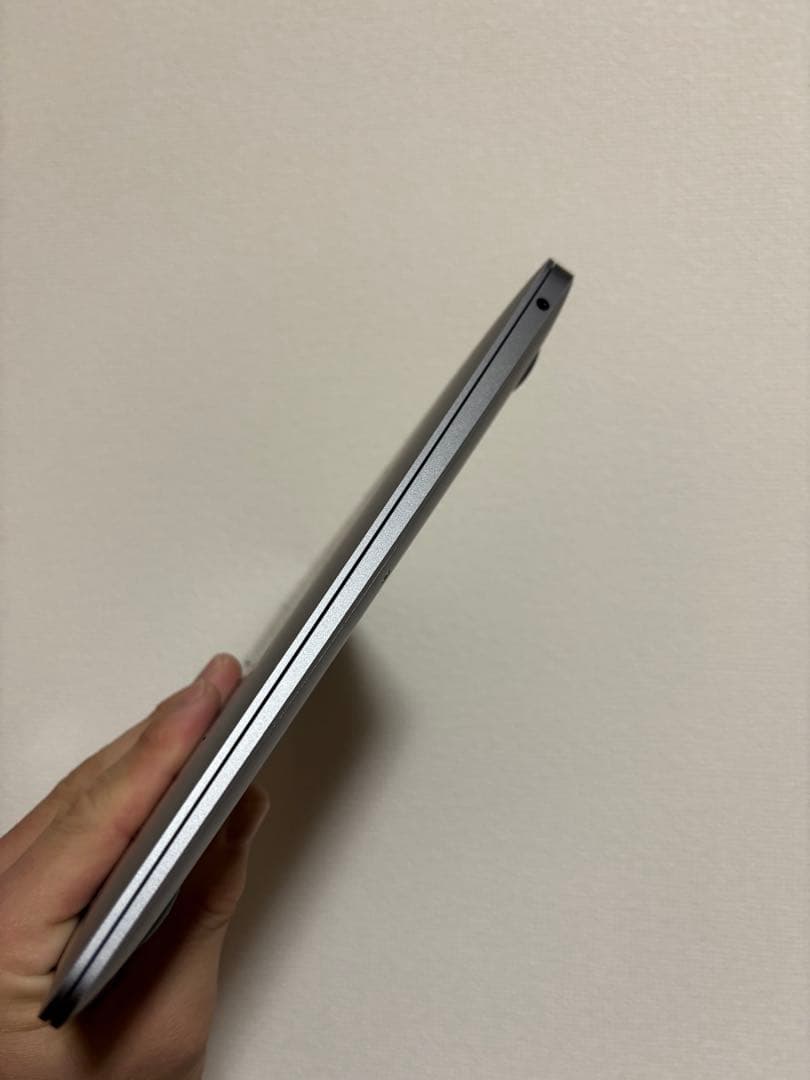 MacBook本体 MacBook Air 2020 256GB core i5