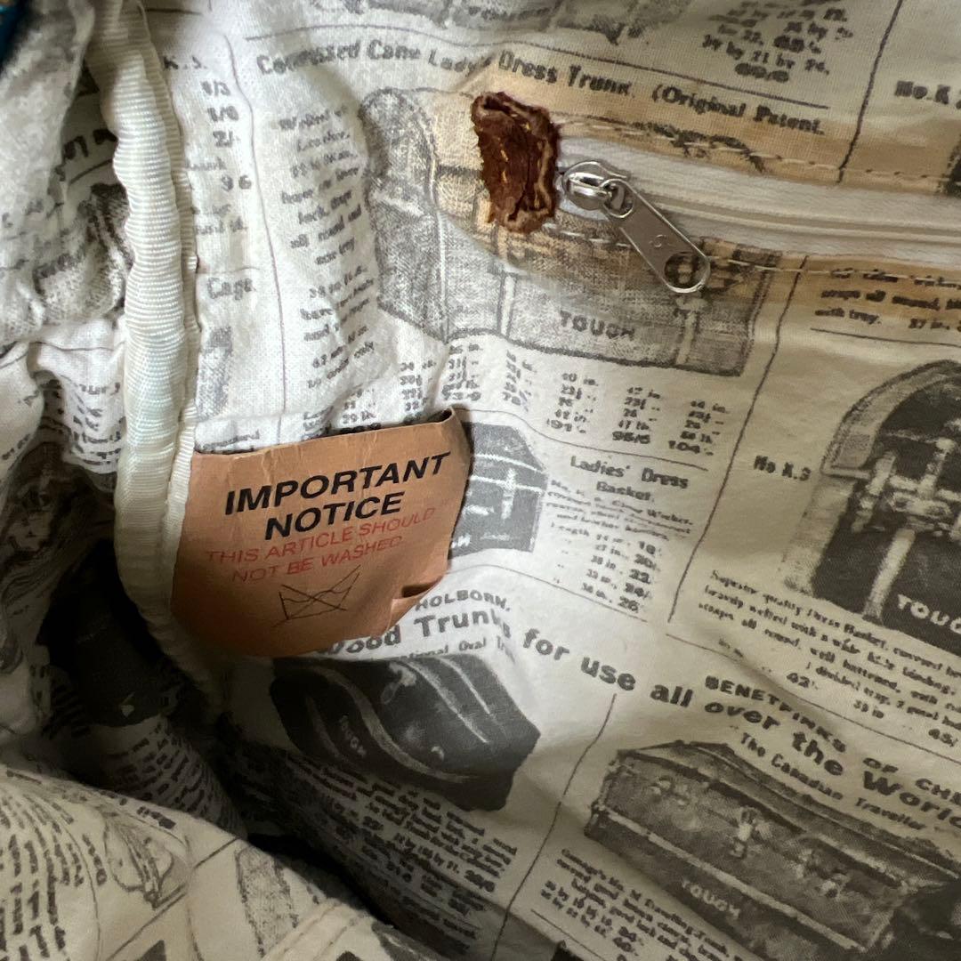 【お値下げしました】TOUGH タフ　ショルダーバッグ