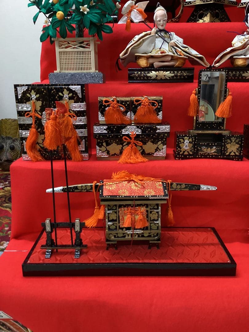 雛人形　七段飾り　熊野　寿繁作　105巾