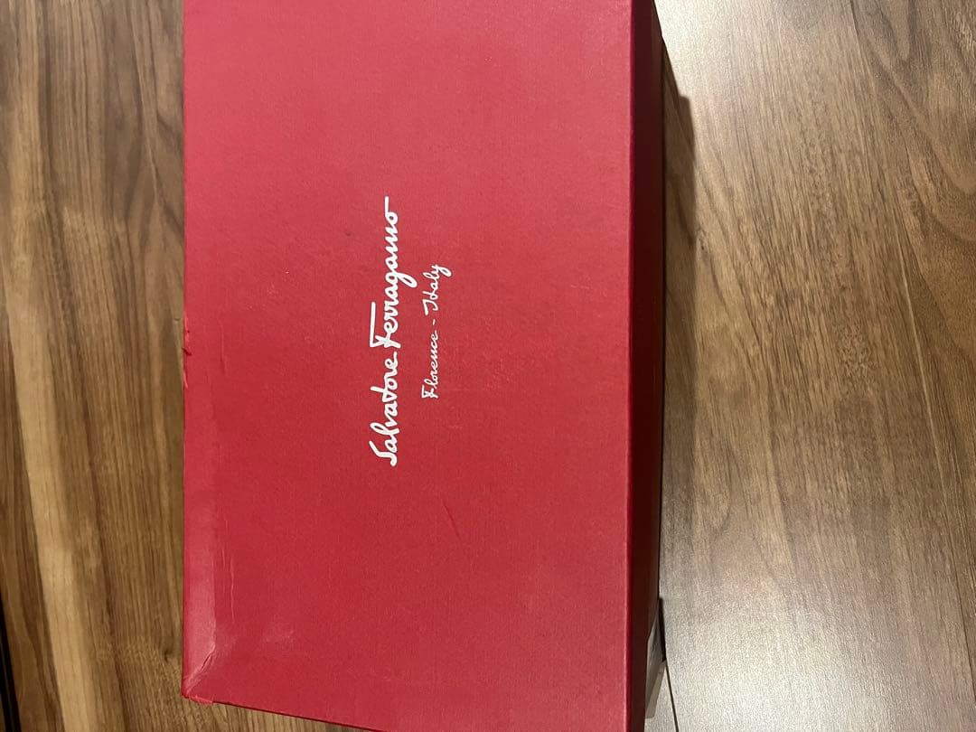 Salvatore Ferragamo トラメッザ サイズ 6 EEE