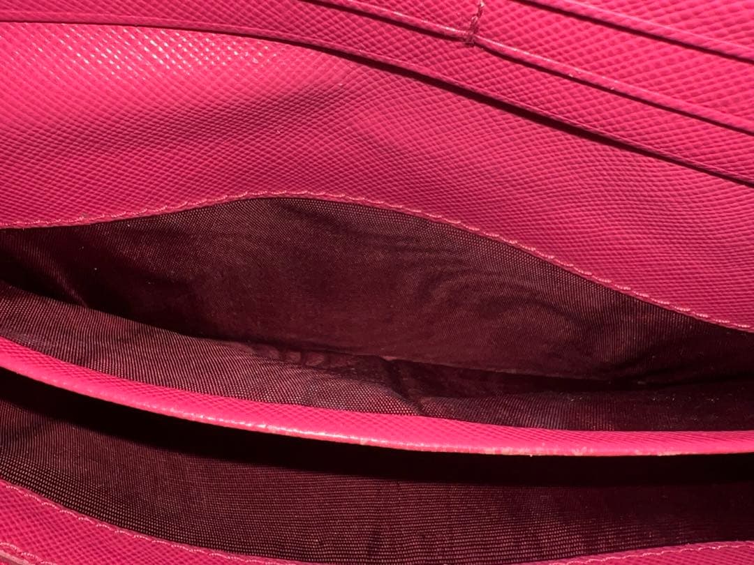 PRADA ピンク 長財布 224