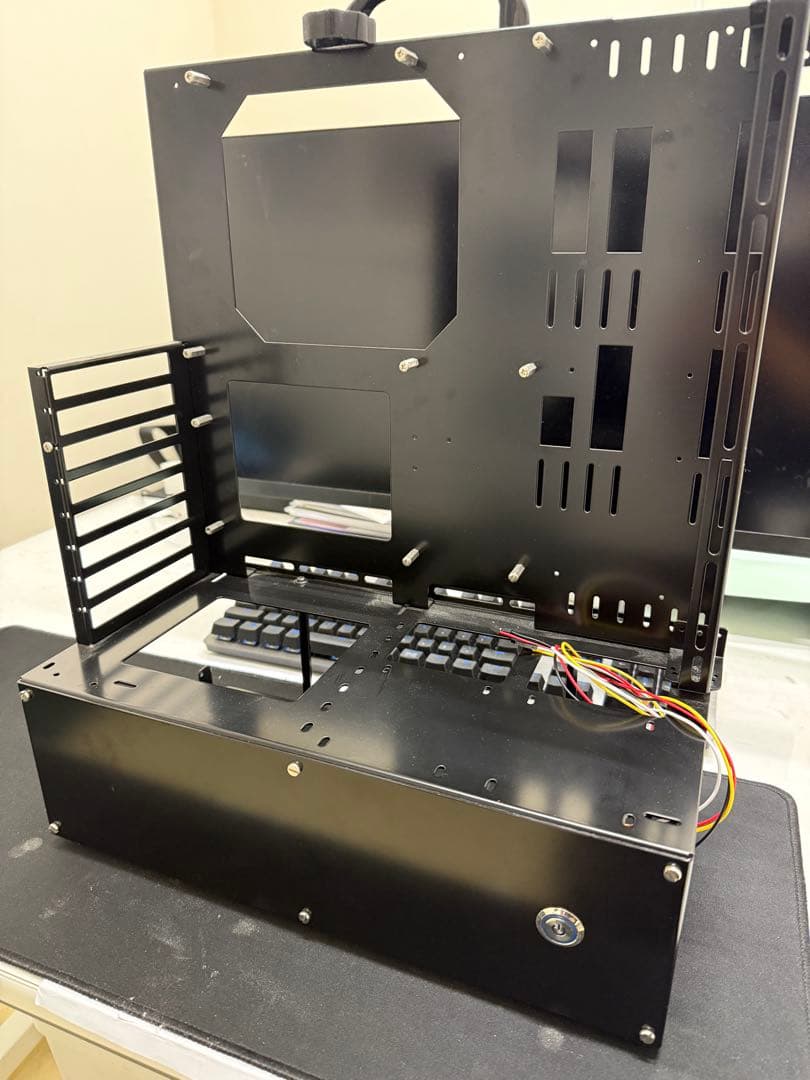 長尾製作所　オープンフレーム ver.E-ATX